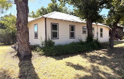 712 W Main Street, Eastland, TX 76448