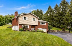 23 North St, Smith, PA 15004