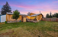 28 Whiskey Jack Rd, Sandpoint, ID 83864