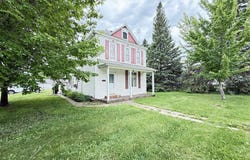 324 E Maple Street, Sacred Heart, MN 56285