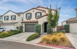 4614 Loftwood Road, Madera, CA 93636