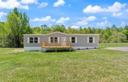 2152 Carcassonne Road, Blackey, KY 41804