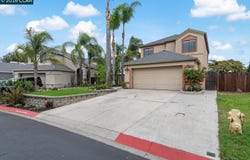 500 Mockingbird Ln, Oakley, CA 94561