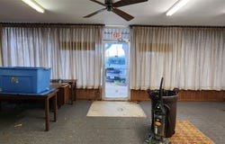 108 E Commerce, Mexia, TX 76667