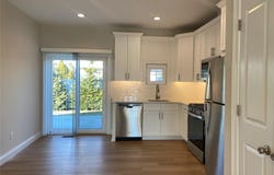 515 Jackson Avenue, Lindenhurst, NY 11757