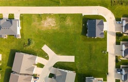 7040/7042 Waterview Dr SW, Cedar Rapids, IA 52404