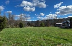 137 Cowboy Lane, Hot Springs, NC 28743