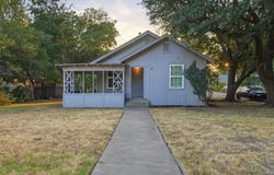 908 Forrest Avenue, Cleburne, TX 76033