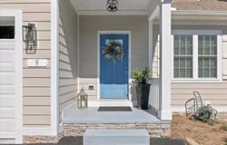123 OVERLOOK, STAUNTON, VA 24401