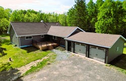 W9902 Flohr Road, Ladysmith, WI 54848