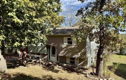 32270 Branch Avenue, Warsaw, MO 65355