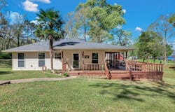 526 CR 197, Gary, TX 75643