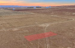 W Side Fwy, Coalinga, CA 93210