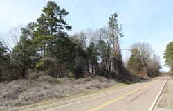 Laws Hill Road, Waterford, MS 38685