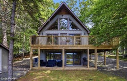 192 Marcel Drive, Dingmans Ferry, PA 18328