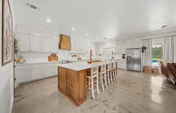 379 County Road 190, Houston, MS 38851