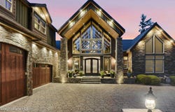 11637 W Riverview Dr, Post Falls, ID 83854