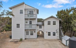 7705 Debbie Dr, Volente, TX 78641