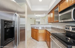 3235 E CAMELBACK Road, Phoenix, AZ 85018