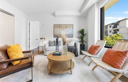 709 E Walnut Street, Pasadena, CA 91101