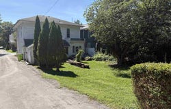 432 W Park Drive, Huntington, IN 46750