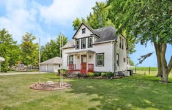 206 N Wabash Street, Odell, IL 60460