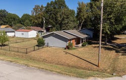 709 Arthur Aull Road, Lamar, MO 64759
