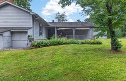 120 Pineview Drive, Albany, KY 42602