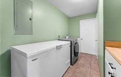 4923 Wire RD, Ozark, AR 72949