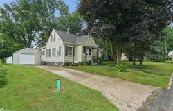 306 N Jackson, Mount Pleasant, IA 52641