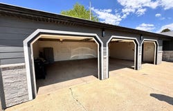 1741 Vine Ave, Ocheyedan, IA 51354