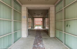 57 E Hattendorf Avenue, Roselle, IL 60172