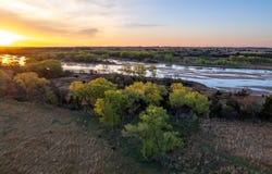 1304 Lone Tree Road, Central City, NE 68827