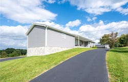 408 Mcklveen Rd, Unity Twp, PA 15670