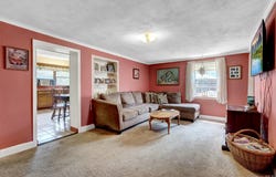 1315 Coates Avenue, Holbrook, NY 11741