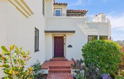 1917 Oak Crest Dr, Oakland, CA 94602