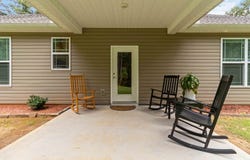 136 N Forest Circle, Marietta, SC 29661