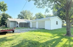 2008 Woodruff Ave, Bethany, MO 64424