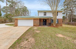 152 GILL DR, Ozark, AL 36360