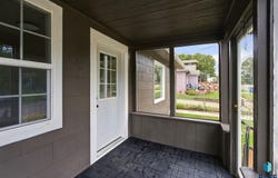 815 W 2nd St, Sioux Falls, SD 57104