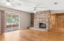 1806 Chestnut Ln, Longview, TX 75604