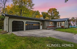 18121 Trudy Drive, Spring Lake, MI 49456