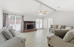 2015 Cherrybend Drive, Little Rock, AR 72211