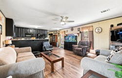 6901 Breezewood, Iola, TX 77861