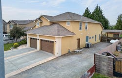 5120 Antigua Dr, Pasco, WA 99301