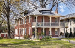 201 STONEWALL St, Memphis, TN 38112