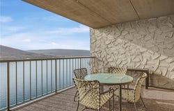 135 Cliffside Drive, Canandaigua, NY 14424