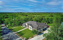 507 Boulder Creek Dr, Marble Falls, TX 78654