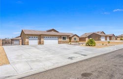 17858 Cabazon, Apple Valley, CA 92307