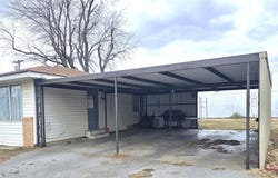 403 N Harmon Avenue, Watonga, OK 73772